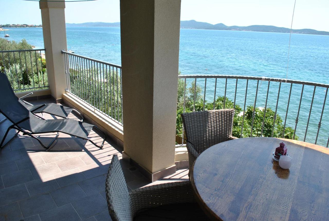 Apartment Cinthija บาร์บินเย ภายนอก รูปภาพ