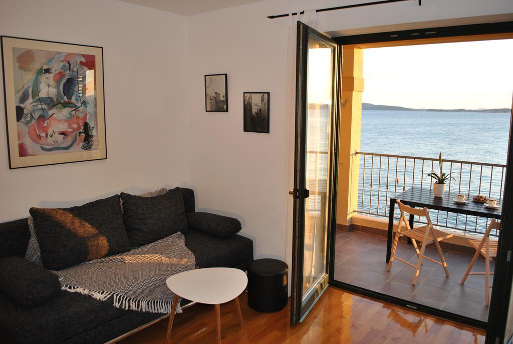 Apartment Cinthija บาร์บินเย ภายนอก รูปภาพ